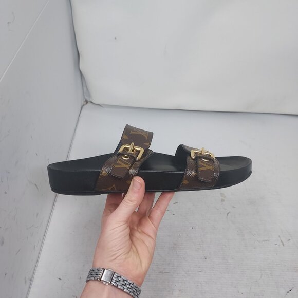 Louis Vuitton Brown Buckle Bom Dia Monogram Flat Slide Sandal - Picture 8 of 14